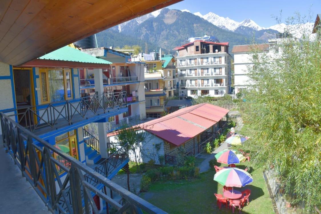 Hotel Seraj International Manali  Ngoại thất bức ảnh