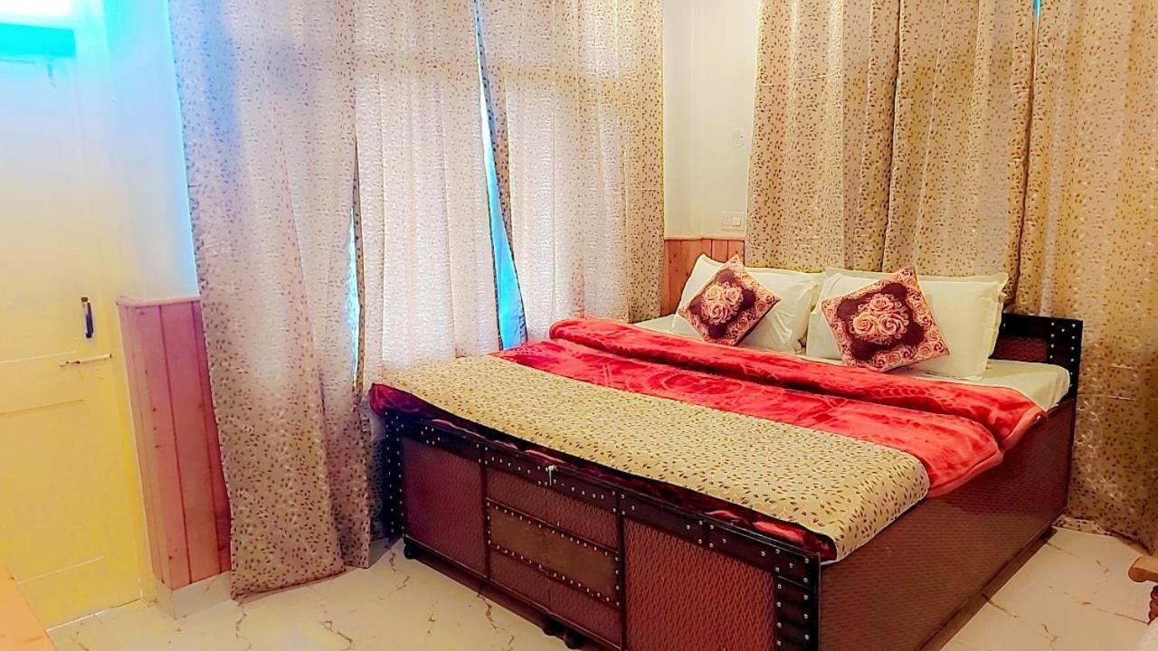 Hotel Seraj International Manali  Ngoại thất bức ảnh